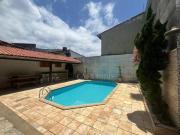 Sobrado VISTA MAR com 3 dormitórios e piscina à venda,...