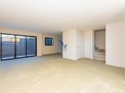 Sobrados novos com terraço em condomínio no bairro São...