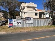 Sobrados novos no Xaxim