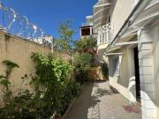 Sobrando em condomínio fechado 3 dormitórios e 2 vagas