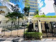 Sobre apartamento com 215 m² à venda ou para alugar em...