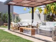 Sobre casa com 230 m² para alugar ou à venda em Bauru SP