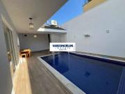 Sobre casa com 245 m² para alugar ou à venda em São José...