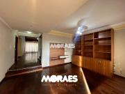 Sobre casa com 273 m² para alugar ou à venda em Bauru SP