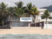 Sobre casa com 325 m² para alugar ou à venda em Ubatuba SP