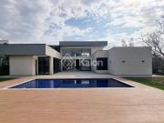 Sobre casa com 380 m² para alugar ou à venda em Itu SP