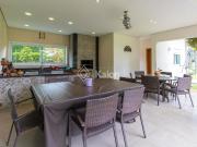 Sobre casa com 454 m² à venda ou para alugar em Itu SP