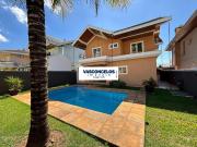 Sobre sobrado com 300 m² em São José dos Campos SP