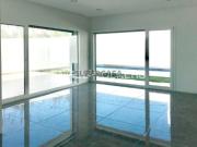 Sofisticada Moradia T5 com Piscina em Loures