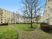 Sofort bezugsfertig: Renovierte 2 Zimmer Wohnoase...