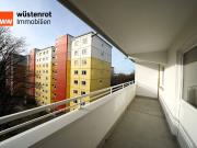 Sofort bezugsfertige, helle 1,5 Zimmer Wohnung im 5. OG...