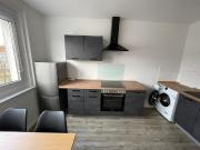 Sofort bezugsfrei: Helle renovierte 3 Zimmer Wohnung in...