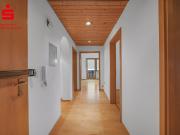 Sofort verfügbar Helle Drei Zimmer Wohnung mit...