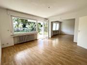 Sofort verfügbare schöne 3 Raumwohnung mit Garten