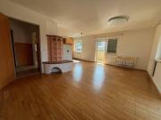 Sofortbezug große, sonnige 3 Zimmerwohnung in zentraler...