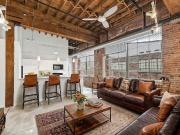 SoHo Lofts 2 Bedroom Apartment for Rent at 3307 Scranton...