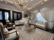 Solar Backed Luxury with Zero Load Shedding 1 Kanal...
