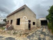 Solar con casa construida y nave