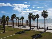 Solar de 120 m2, cerca de la playa