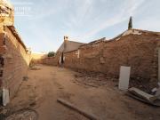 Solar de 302 m2 junto a c/ Africa y Claudio Coello, con...