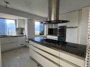 Solar del Hatillo Apartamento 130 mts/3hab/3bañ/4pe