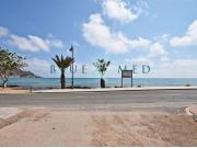 SOLAR EN PRIMERA LÍNEA EN LA AZOHÍA