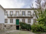 Solar histórico séc. XIX c/ 10 suítes | Jardim e piscina...