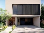 Solares Residencial casa en preventa dentro de coto