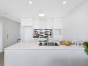 Sold by Jessica Ke 0466 886 国语/粤语