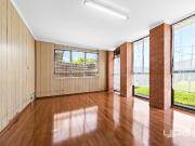 Sold By Spencer Nguyen