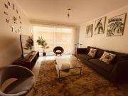 Soleado departamento en arriendo por año corrido