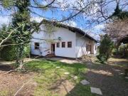 SOLIDER BUNGALOW MIT GUTER ANBINDUNG UND GROSSZÜGIGEM...