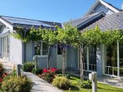 Unaufdringlich besonders – durchdacht, stilvoll und mit... Unaufdringlich besonders – durchdacht, stilvoll und mit...