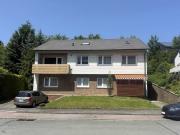 Solides Zweifamilienhaus mit Doppelgarage in Arnsberg