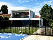 Sólo 2 unidades | DFL 2 frente al parque