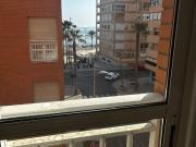 SOLO FUNCIONARIOS PISO CERCA PLAYA ZAPILLO