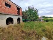 Rif. 9284 – Complesso di Tre Rustici Indipendenti in...
