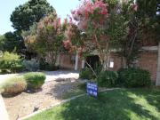 Somerset Park 1 Bed 1 Bath 652 sq ft