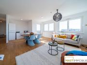 Sommer am Teich im Leo am Teich Wohnen am Wasser