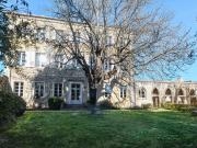 Somptueuse propriété de 665 m² avec jardin et piscine...