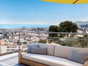 Somptueux balcon sur la baie de Cannes, sur les hauteurs...