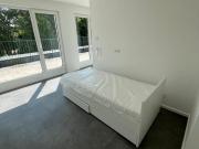 Sonne, Stil & Neubau: 1,5 Zimmer Wohnung mit Dachterrasse