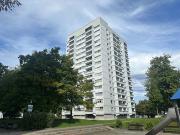 Sonnendurchflutete und großzügige 3 4 Zimmer Wohnung mit...