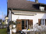 SONNENLAGE IN GNEIS Doppelhaushälfte zum Kernsanieren