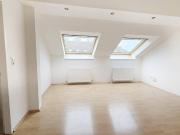 Sonnenterrasse! Kulturelle Vielfalt im Kreta Viertel...