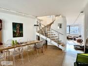 SONNIG, OFFEN, INDIVIDUELL / DACHTERRASSENWOHNUNG IN...