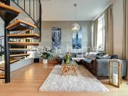 SONNIG UND GEMÜTLICH