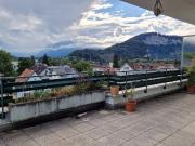 Sonnige 2,5 Zimmer Wohnung mit riesiger Dachterrasse &...
