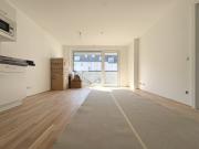 Sonnige 2 Zi Wohnung im Erstbezug mit Aussenfläche...