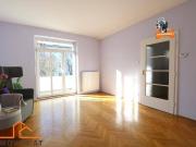 Sonnige 2 Zimmer Altbau Wohnung mit Südbalkon im 2....